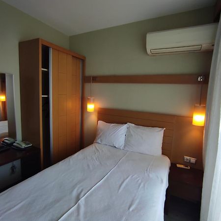 Cilek Marina Otel Çeşme Esterno foto