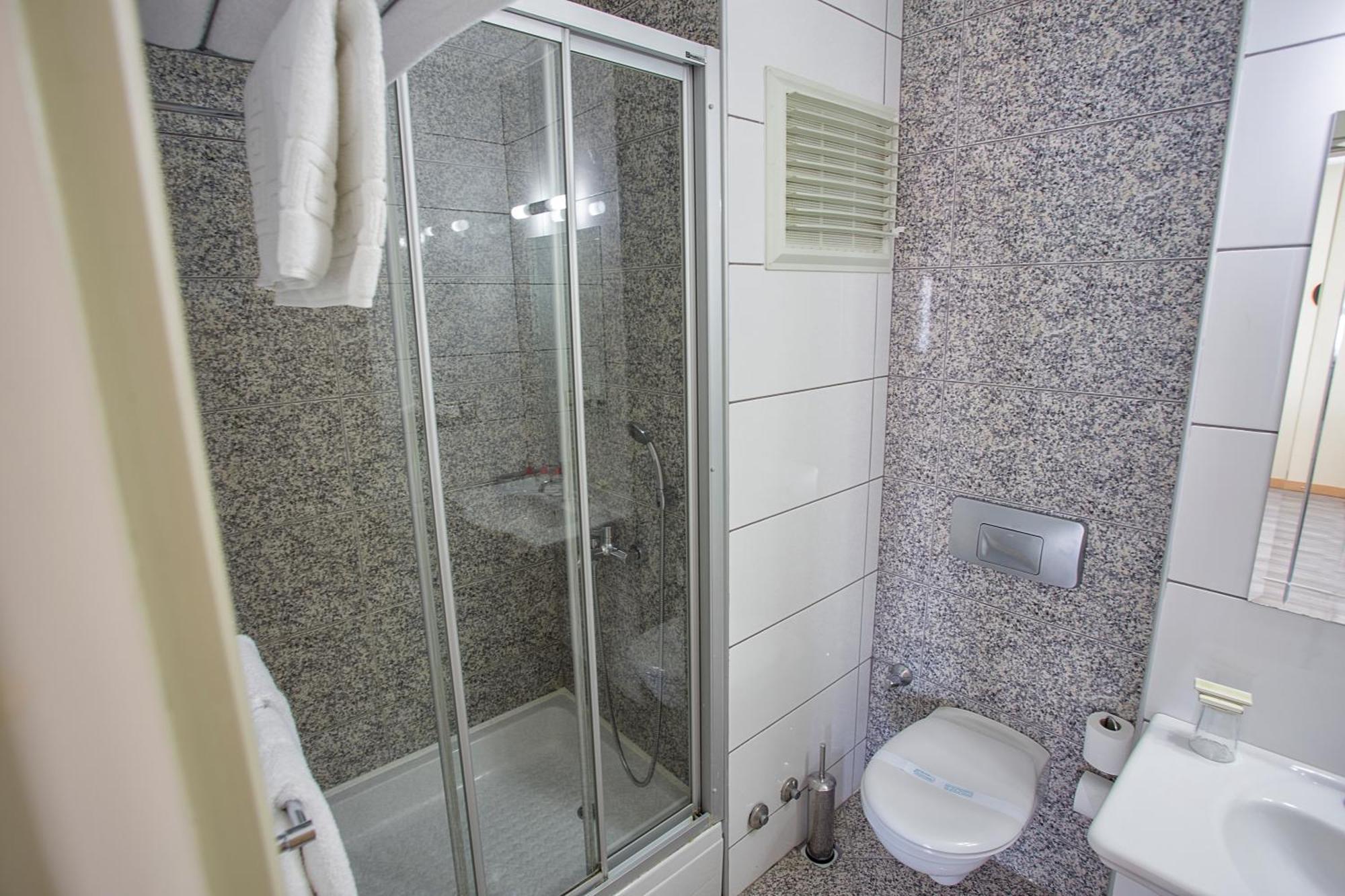 Cilek Marina Otel Çeşme Esterno foto