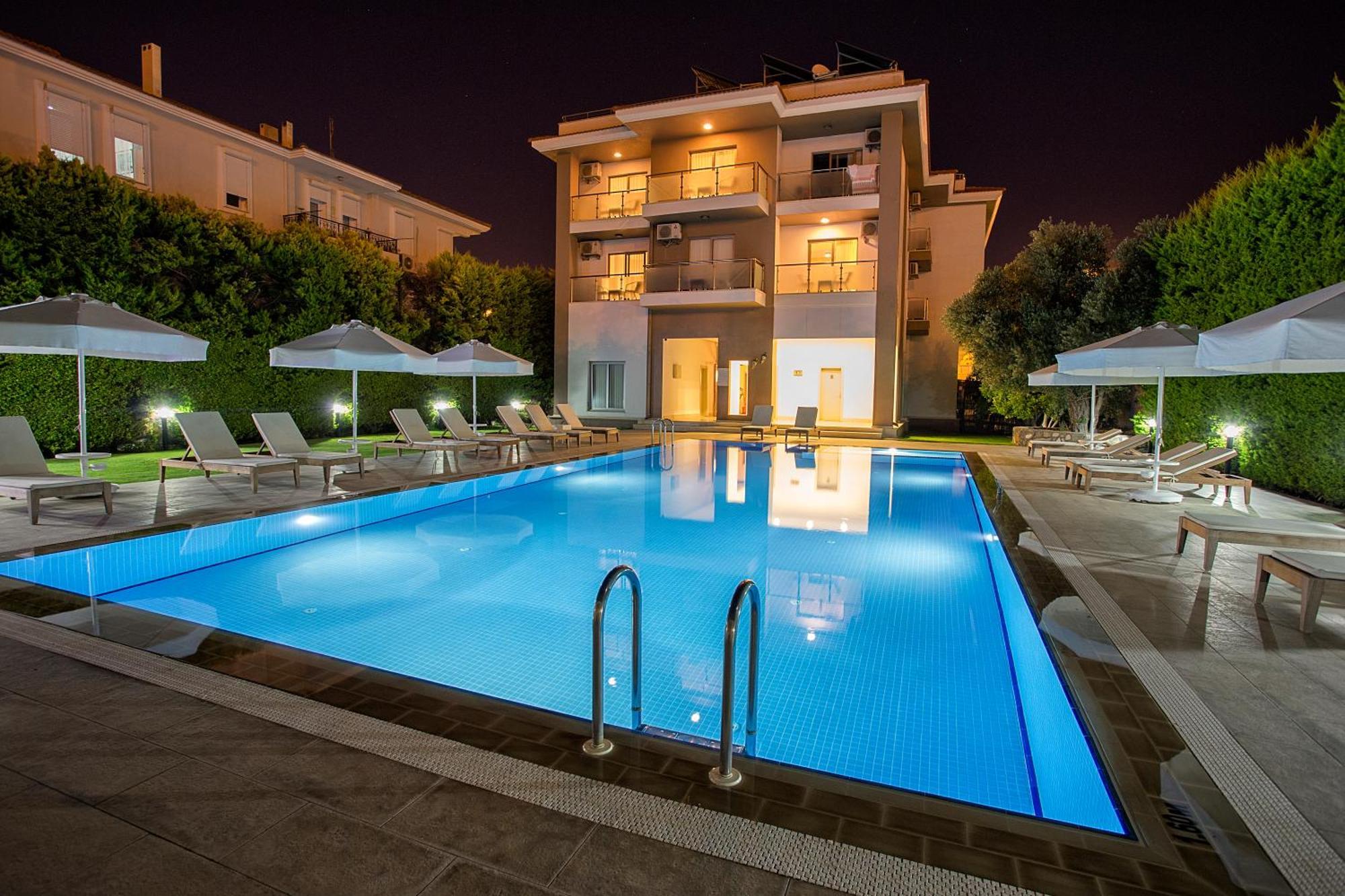 Cilek Marina Otel Çeşme Esterno foto